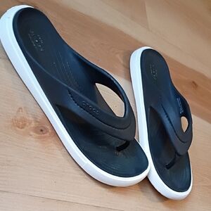 Crocs Black Flip Flops